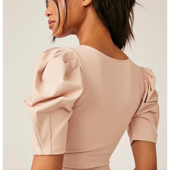 Free People VaVa Voom Bodysuit Taupe Puff Sleeve Basics Stretch Deep V XS NWT - Picture 3 of 11